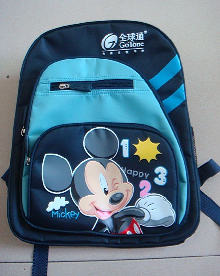 Y厂家来图来样定做**款学生包 电脑包 工具包 运动包厂家 