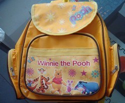 Y2016新年礼品定制 上海厂家定做批发学生包 电脑包双肩包